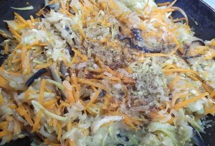 Фото шага рецепта Фунчоза с овощами 189863 шаг 6  