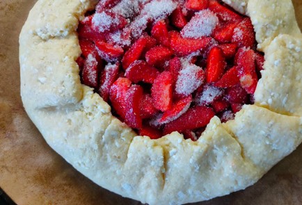 Фото шага рецепта Галета с клубникой 189841 шаг 16  