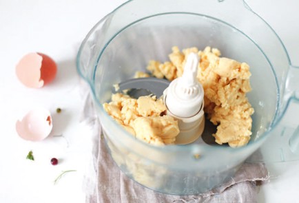 Фото шага рецепта Галета  со  смородиной 138822 шаг 2  