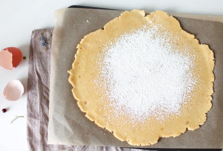 Фото шага рецепта Галета  со  смородиной 138822 шаг 3  