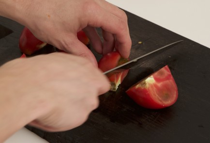 Фото шага рецепта Гаспачо с клубникой 79860 шаг 2  