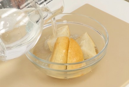 Фото шага рецепта Гаспачо 125535 шаг 1