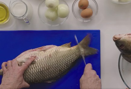 Фото шага рецепта Гефилтефиш с овощами 152071 шаг 1  