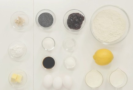 Фото шага рецепта Австрийская булочка гермкнедль 104177 шаг 1  