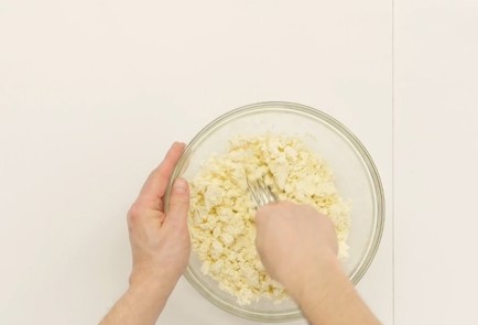 Фото шага рецепта Слоеный пирог гибаница 125115 шаг 2  