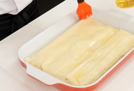 Фото шага рецепта Слоеный пирог гибаница 125115 шаг 9  