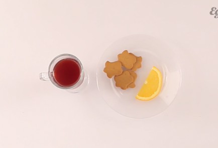 Фото шага рецепта Глинтвейн с медом и имбирем 30312 шаг 2  