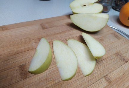 Фото шага рецепта Глинтвейн из белого вина 191200 шаг 2