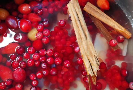 Фото шага рецепта Глинтвейн 190717 шаг 6  