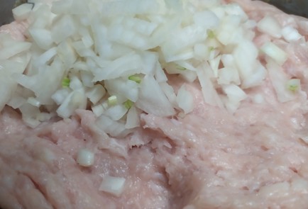 Фото шага рецепта Гнезда с фаршем из индейки 189137 шаг 1  