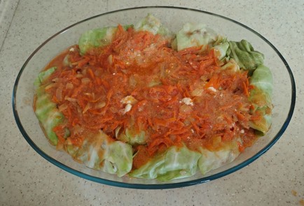 Фото шага рецепта Голубцы из молодой капусты 186484 шаг 14  