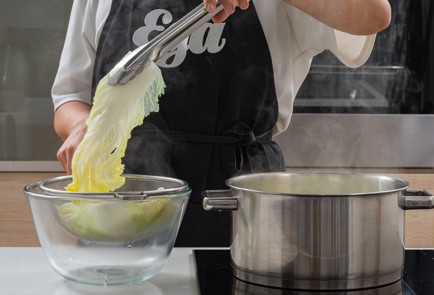 Фото шага рецепта Голубцы из пекинской капусты 174918 шаг 3