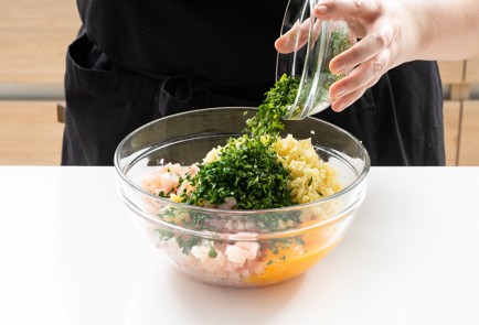 Фото шага рецепта Голубцы с тилапией в духовке 140755 шаг 7  