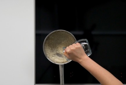 Фото шага рецепта Голубцы в духовке 151698 шаг 4