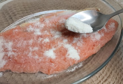 Фото шага рецепта Горбуша слабосоленая подомашнему 191220 шаг 5  