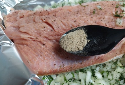 Фото шага рецепта Горбуша в фольге 190911 шаг 9  