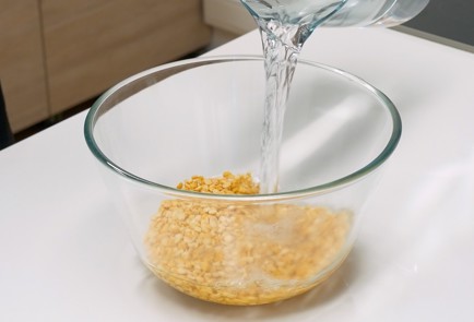 Фото шага рецепта Гороховая каша с луком 29247 шаг 1  