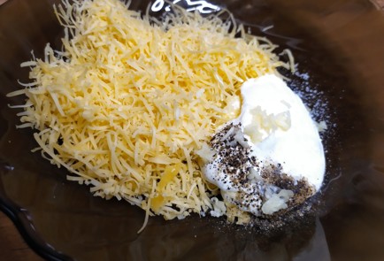 Фото шага рецепта Горячие бутерброды с грибами 189232 шаг 7  