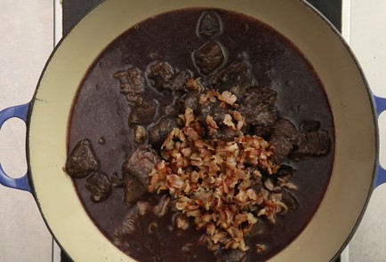 Фото шага рецепта Говядина побургундски 19282 шаг 3  