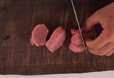 Фото шага рецепта Говяжьи бургеры 30226 шаг 1  