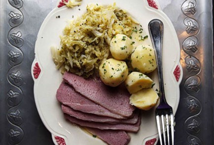 Фото шага рецепта Говяжья солонина с капустой 54292 шаг 3