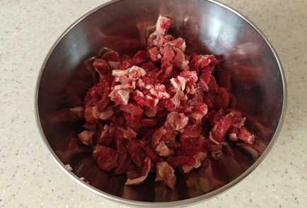 Фото шага рецепта Говядина тушеная подомашнему 190654 шаг 2