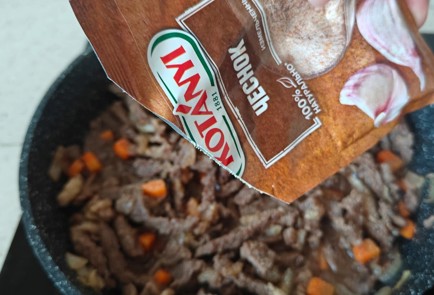 Фото шага рецепта Говядина тушеная подомашнему 190654 шаг 9