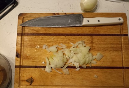 Фото шага рецепта Говядина тушенная покремлвски в сковороде 191250 шаг 1  