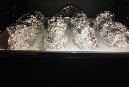 Фото шага рецепта Говядина с брокколи и лукомпореем 190316 шаг 10  