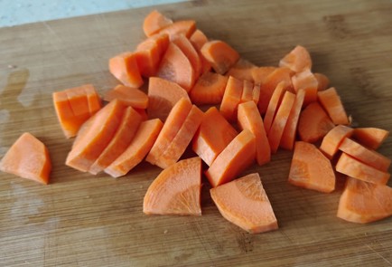 Фото шага рецепта Говядина с картофелем и морковью в рукаве 189358 шаг 6  