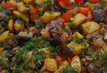 Фото шага рецепта Говядина с овощами 189266 шаг 15  