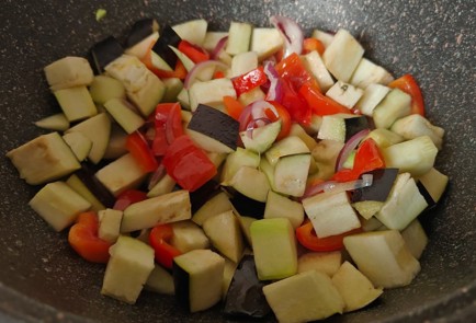 Фото шага рецепта Говядина с овощами 189266 шаг 7  