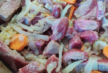 Фото шага рецепта Говядина тушеная 189924 шаг 9  