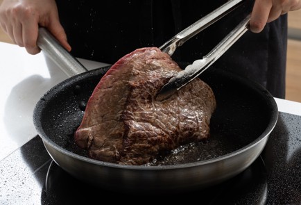 Фото шага рецепта Говядина тушенная с апельсинами 151701 шаг 1  