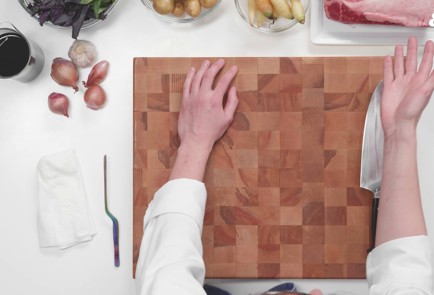 Фото шага рецепта Говяжьи ребра в красном вине 175435 шаг 1  