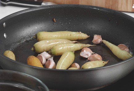 Фото шага рецепта Говяжьи ребра в красном вине 175435 шаг 11  