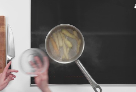 Фото шага рецепта Говяжьи ребра в красном вине 175435 шаг 8  