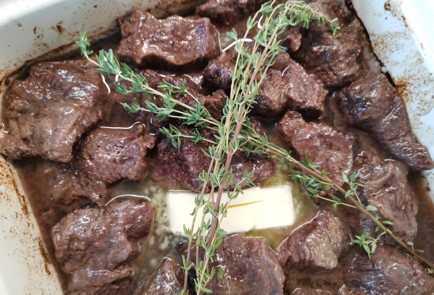 Фото шага рецепта Говяжьи щечки 189935 шаг 10  