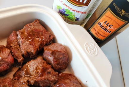 Фото шага рецепта Говяжьи щечки 189935 шаг 6  