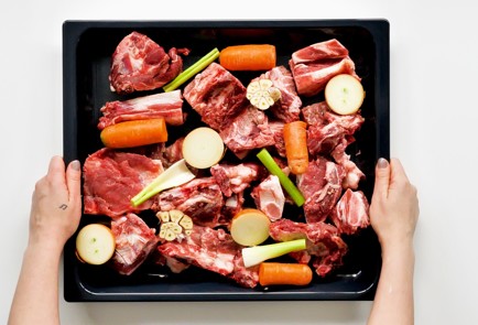 Фото шага рецепта Говяжий бульон 151794 шаг 4  