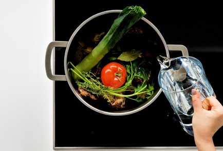 Фото шага рецепта Говяжий бульон 151794 шаг 6  