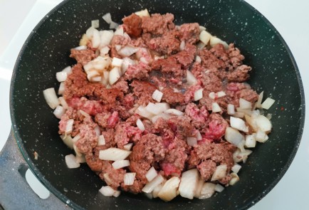 Фото шага рецепта Говяжий фарш с маскарпоне 186797 шаг 5  