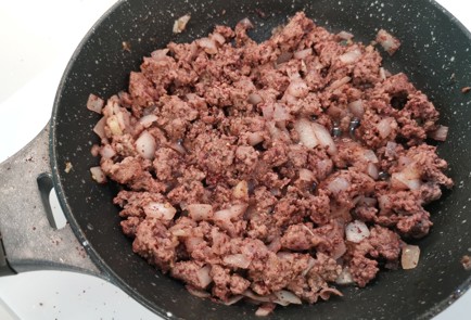 Фото шага рецепта Говяжий фарш с маскарпоне 186797 шаг 8  