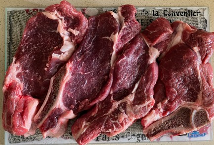 Фото шага рецепта Говяжий край с базиликом и розмарином 186465 шаг 1