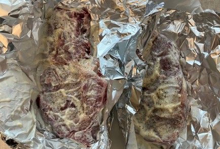 Фото шага рецепта Говяжий край с греческим йогуртом и чабером 186472 шаг 4  