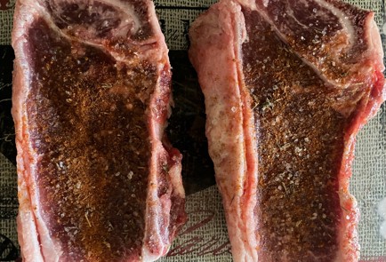 Фото шага рецепта Говяжий край со сладким соусом чили 186466 шаг 3  