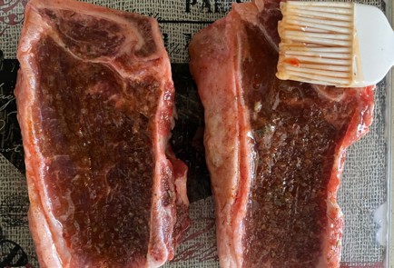 Фото шага рецепта Говяжий край со сладким соусом чили 186466 шаг 4  