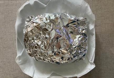 Фото шага рецепта Говяжья грудинка с брусничным соусом 176154 шаг 6  