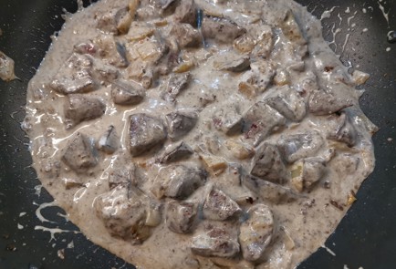 Фото шага рецепта Говяжья печень с луком 191330 шаг 10