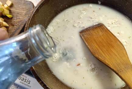 Фото шага рецепта Говяжья печень тушеная с айвой 190837 шаг 13  